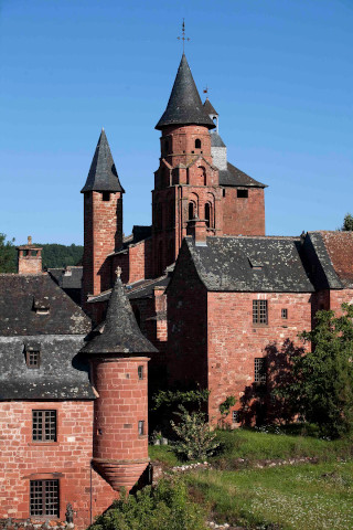 Collonges-la-Rouge - siège de l’association des plus beaux villages de France