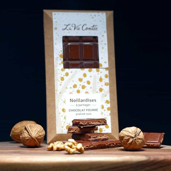 Tablette de chocolat AU LAIT fourrée praliné noix – 115g