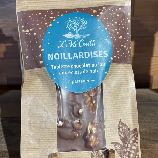 Tablette de chocolat lait aux éclats de noix Franquette – 75g